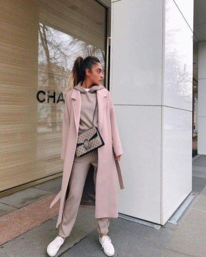 FASHION TREND ALERT FALL 2019: THE NEW SPORTY STYLE FASHION TREND ALERT FALL 2019: THE NEW SPORTY STYLE
