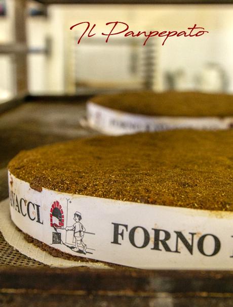 Panpepato Florentine al burro salato: il Panpepato, quello vero! Panpepato Florentine al burro salato: il Panpepato, quello vero!