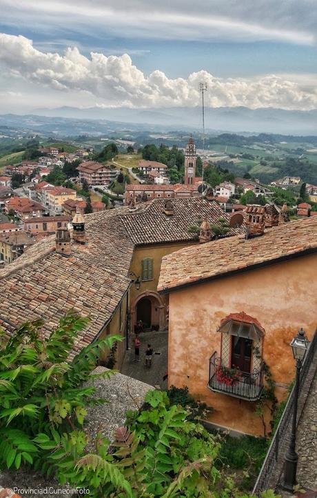 Monforte d'Alba, uno dei borghi più belli d'Italia - Langhe Fotografie Fotografie Monforte d'Alba - Langhe