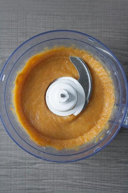 Vellutata di carote e patate, ricetta per lo svezzamento del bambino Vellutata di carote e patate, ricetta per lo svezzamento del bambino