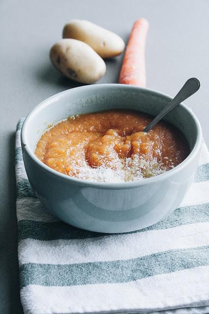 Vellutata di carote e patate, ricetta per lo svezzamento del bambino Vellutata di carote e patate, ricetta per lo svezzamento del bambino