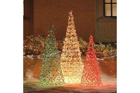 addobbi luminosi natale 2019 albero di natale ferro di cavallo alberi di natale stravaganti decorazioni natalizie fai da te natale 2019 come decorare la casa per natale addobbi natalizi addobbi natalizi fai da te mariafelicia magno fashion blogger colorblock by felym fashion blogger italiane blog di moda palle albero alcoliche
