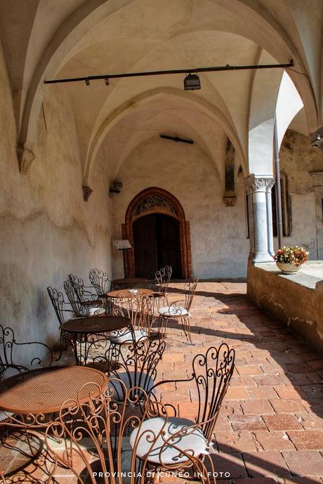 Chiostro della Chiesa di San Giovanni - Saluzzo Fotografie Chiesa di San Giovanni - Saluzzo