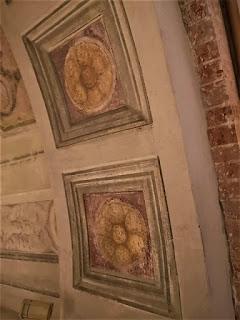 Lo stemma di Borgo riaffiora nel Duomo di Fidenza Lo stemma di Borgo riaffiora nel Duomo di Fidenza