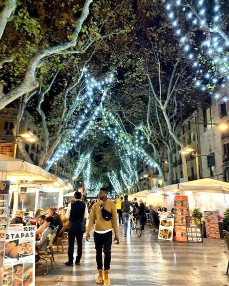 Casa Batlló e Notti di Luna – Natale a Barcellona Casa Batlló e Notti di Luna – Natale a Barcellona