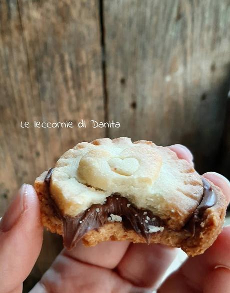 Biscuits Nutella ....la mia versione fatta in casa Biscuits Nutella ....la mia versione fatta in casa