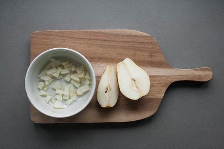 Omogeneizzato alla pera per lo svezzamento, la ricetta per prepararlo in casa Omogeneizzato alla pera per lo svezzamento, la ricetta per prepararlo in casa