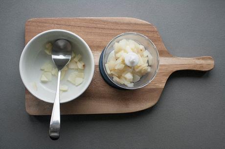 Omogeneizzato alla pera per lo svezzamento, la ricetta per prepararlo in casa Omogeneizzato alla pera per lo svezzamento, la ricetta per prepararlo in casa