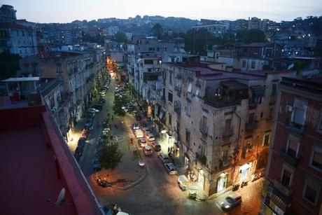 A Napoli nasce il primo “Vicolo della Cultura” d’Italia: street art e biblioteca all’aperto A Napoli nasce il primo “Vicolo della Cultura” d’Italia: street art e biblioteca all’aperto