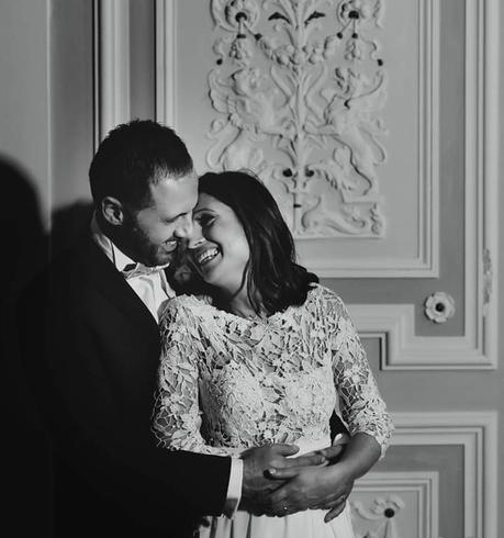 Nell’incanto delle atmosfere del matrimonio d’inverno di Giovanni Raspante, brilla l’eleganza degli abiti firmati La Vie En Blanc Atelier e Carosi Uomo Nell’incanto delle atmosfere del matrimonio d’inverno di Giovanni Raspante, brilla l’eleganza degli abiti firmati La Vie En Blanc Atelier e Carosi Uomo