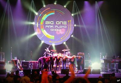Chi va con lo Zoppo... non perde A Saucerful Of Secret Songs: il tour italiano dei Big One! Chi va con lo Zoppo... non perde A Saucerful Of Secret Songs: il tour italiano dei Big One!