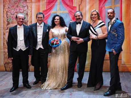 L’ Antico splendore del Concerto di Capodanno dell’Associazione Culturale Noi per Napoli incanta il pubblico del Delle Palme L’ Antico splendore del Concerto di Capodanno dell’Associazione Culturale Noi per Napoli incanta il pubblico del Delle Palme