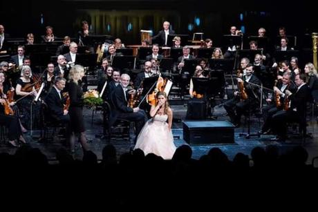 Staatsorchester Stuttgart – Neujahrskonzert “Midnight in Vienna” Staatsorchester Stuttgart – Neujahrskonzert “Midnight in Vienna”