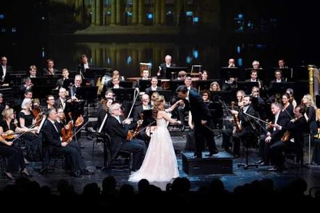 Staatsorchester Stuttgart – Neujahrskonzert “Midnight in Vienna” Staatsorchester Stuttgart – Neujahrskonzert “Midnight in Vienna”