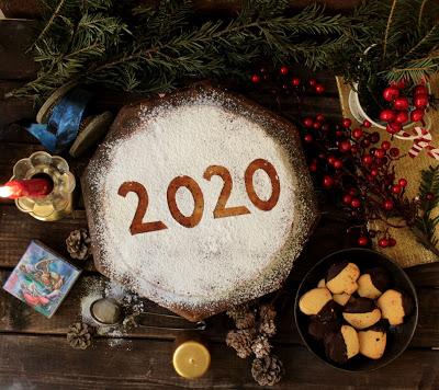 vasilopita con frutta secca e liquore di kumquat vasilopita con frutta secca e liquore di kumquat