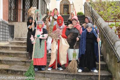 Arriva la befana a Positano Arriva la befana a Positano