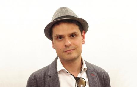 Gli spazi mobili della poesia #7: Davide Castiglione, “Senso e suono” Gli spazi mobili della poesia #7: Davide Castiglione, “Senso e suono”