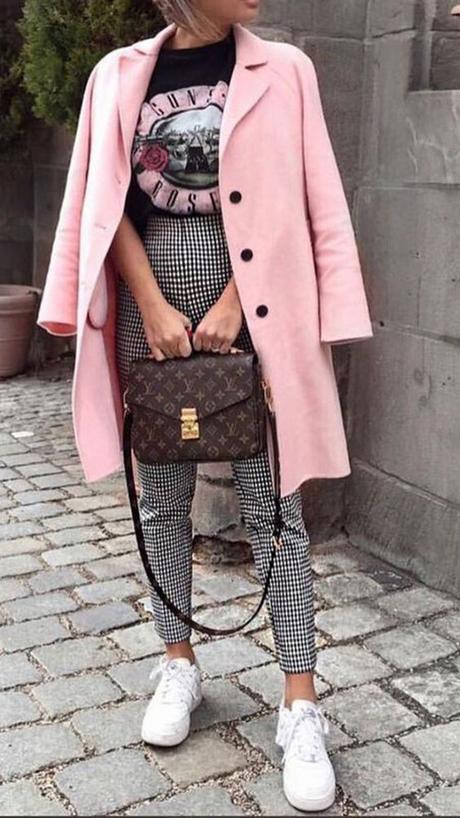 RICH COLORS FOR WINTER - Outdated Color Trends to Retire in 2020 RICH COLORS FOR WINTER - Outdated Color Trends to Retire in 2020