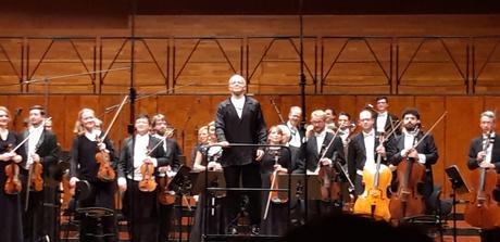 Dreikönigskonzert – Stuttgarter Kammerorchester e Thomas Zehetmair Dreikönigskonzert – Stuttgarter Kammerorchester e Thomas Zehetmair