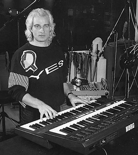 Compie gli anni Tony Kaye Compie gli anni Tony Kaye