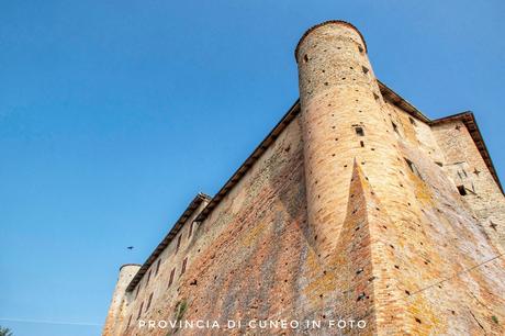 Castello di Castiglione Falletto - Langhe Fotografie Castello di Castiglione Falletto - Langhe