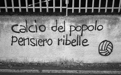 Tifoserie unite: ''Dalle tribune ai settori popolari... No agli esperimenti sociali'' Tifoserie unite: ''Dalle tribune ai settori popolari... No agli esperimenti sociali''