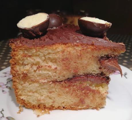 TORTA CON CREMA DI NOCCIOLE IN 2 TEMPI TORTA CON CREMA DI NOCCIOLE IN 2 TEMPI