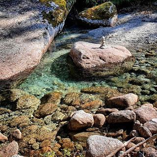 Val di Mello: mucche brutte, monti disgraziati e nobili bidet Val di Mello: mucche brutte, monti disgraziati e nobili bidet