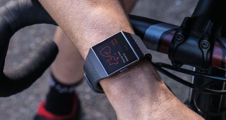 Fitbit e Garmin accusate di violazione di brevetto da Philips Fitbit Versa 2 Fitbit OS 4.1