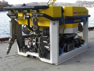 La vita attorno ai camini d'aria termali nelle profondità oceaniche La vita attorno ai camini d'aria termali nelle profondità oceaniche