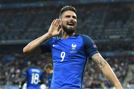 Calciomercato Lazio, svolta Giroud: c’è l’accordo con il giocatore Giroud
