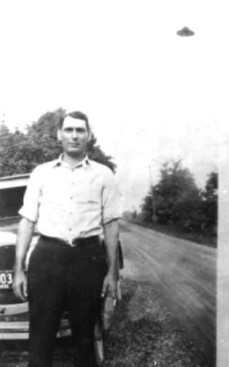 Le foto Ufo più eclatanti della storia 1^parte (dal 1870 al 1930) Le foto Ufo più eclatanti della storia 1^parte (dal 1870 al 1930)