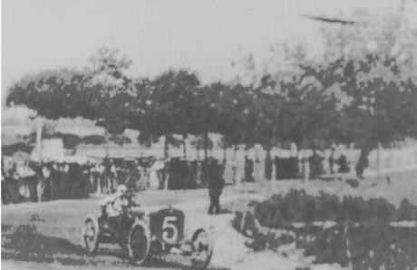 Le foto Ufo più eclatanti della storia 1^parte (dal 1870 al 1930) Le foto Ufo più eclatanti della storia 1^parte (dal 1870 al 1930)