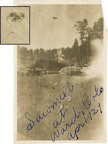 Le foto Ufo più eclatanti della storia 1^parte (dal 1870 al 1930) Le foto Ufo più eclatanti della storia 1^parte (dal 1870 al 1930)