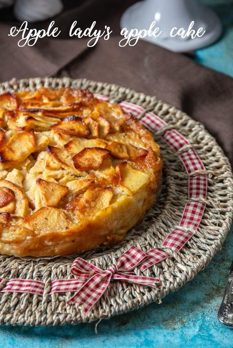 Apple Lady's Apple Cake: la grandezza delle donne. Apple Lady's Apple Cake: la grandezza delle donne.