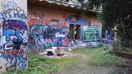 FOLLIA PURA A ROMA: Un Consorzio privato vince un bando comunale e si offre di recuperare un Casale abbandonato, ma il Comune BLOCCA TUTTO! 20200202-143433