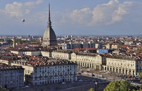Torino e le sue cioccolaterie: quali sono le migliori e cosa assaggiare assolutamente Torino e le sue cioccolaterie: quali sono le migliori e cosa assaggiare assolutamente