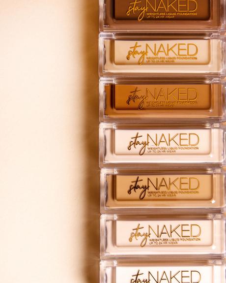 Stay Naked di Urban Decay. Recensione del fondotinta Stay Naked di Urban Decay. Recensione del fondotinta