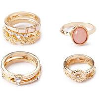 LOOKS: Colors to Wear This Valentine’s Day That Aren’t Red LOOKS: Colors to Wear This Valentine’s Day That Aren’t Red