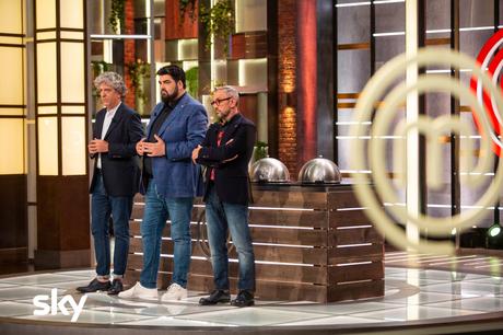 Semifinale di Masterchef su Sky Uno e NOW TV. Prova in esterna a Parigi Semifinale di Masterchef su Sky Uno e NOW TV. Prova in esterna a Parigi