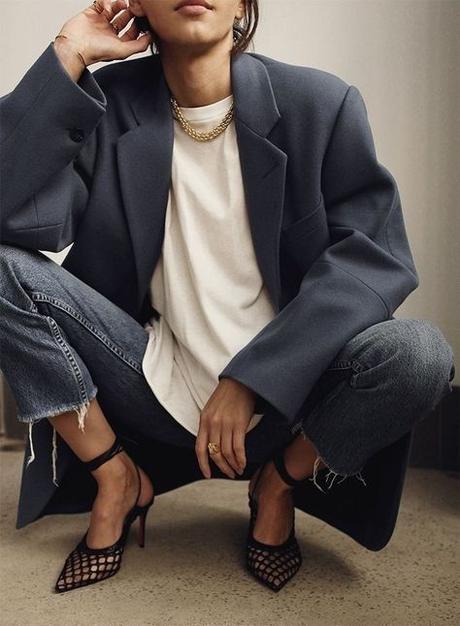SPRING 2020 TREND ALERT: SILK FOR THE MIDDLE SEASON SPRING 2020 TREND ALERT: SILK FOR THE MIDDLE SEASON