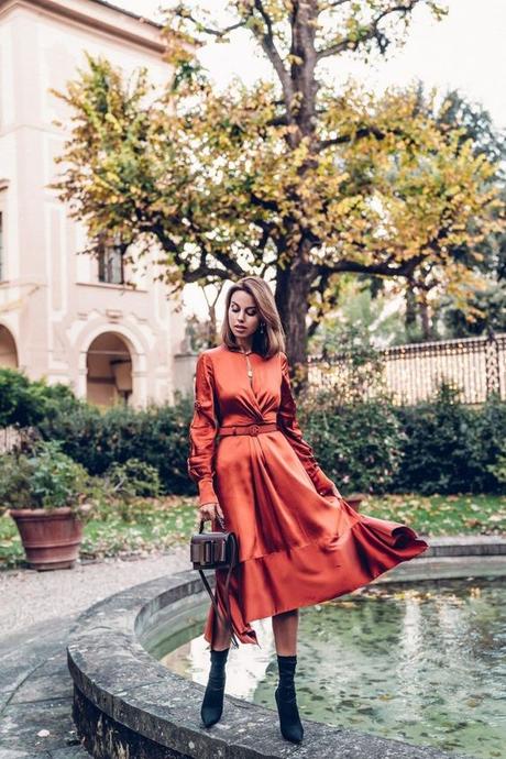 SPRING 2020 TREND ALERT: SILK FOR THE MIDDLE SEASON SPRING 2020 TREND ALERT: SILK FOR THE MIDDLE SEASON