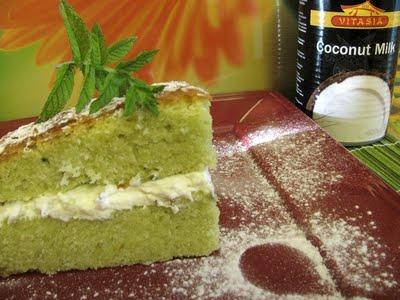 8 LUGLIO 2011, QUEL NUMERO TRABOCCANTE D'INFINITO - TORTA COCCO E MENTA FARCITA CON MASCARPONE