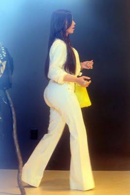Kim Kardashian wears WHITE Bell Bottoms Pants......