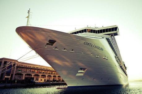 Crociere: battesimo Costa Favolosa,folla in festa a Trieste