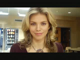 annalynne-mccord_o_GIFSoup.com