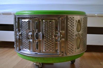 Realizzare un comodino da un cestello della lavatrice/To create a bedside-table from a washing machine drum