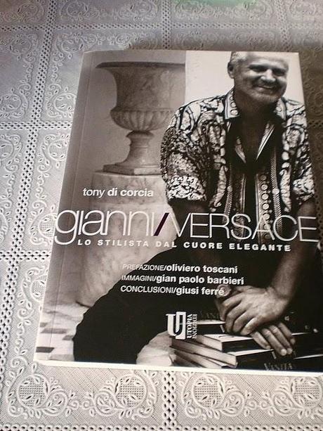 Letture consigliate: Gianni/Versace by Tony di Corcia