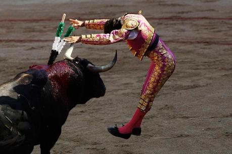 FOTO HD: Festa San Firmino in Spagna...divertimento barbaro