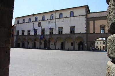 piazza del Plebiscito a Viterbo